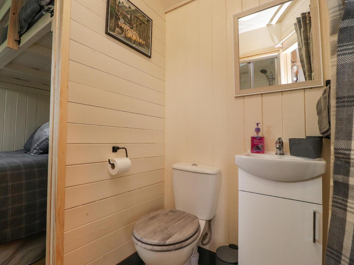Hillcrest Shepherds Hut Preston  Zewnętrze zdjęcie