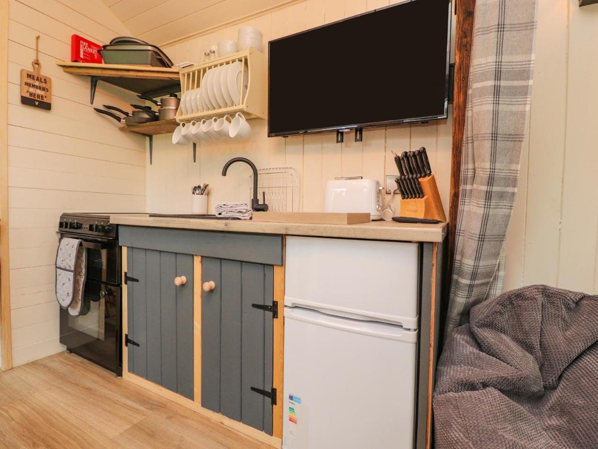 Hillcrest Shepherds Hut Preston  Zewnętrze zdjęcie