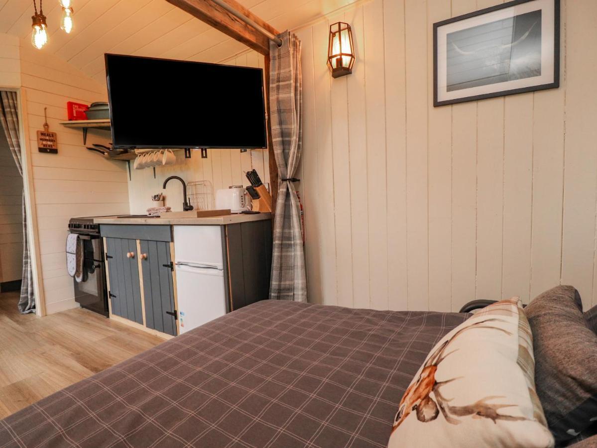 Hillcrest Shepherds Hut Preston  Zewnętrze zdjęcie